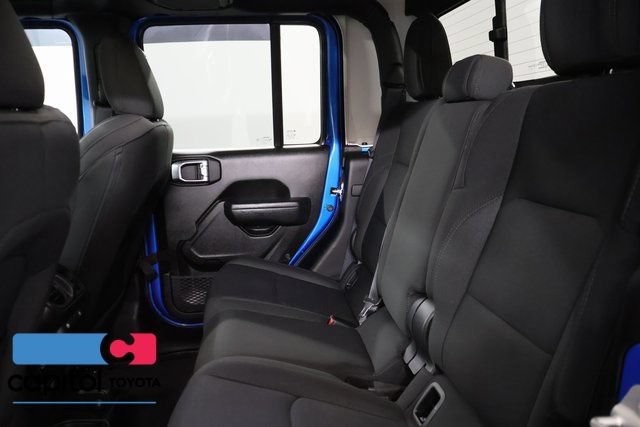 Used 2023 Jeep Gladiator Sport AWD/4WD image 31