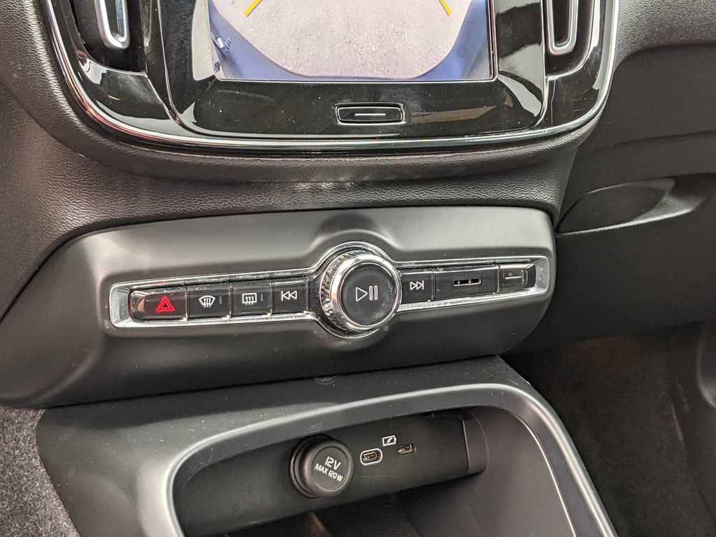 Certified 2023 Volvo XC40 Recharge Plus w/ Protection Package Premier AWD/4WD image 18