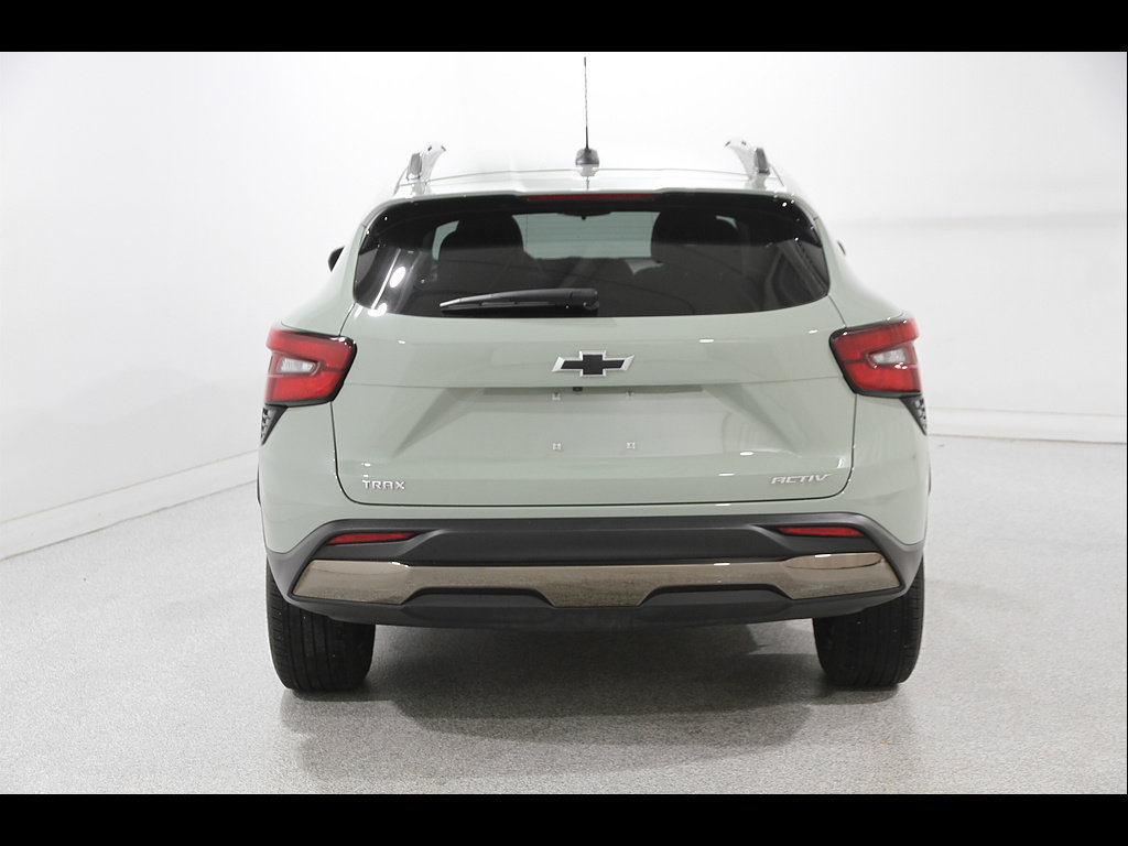 Certified 2024 Chevrolet Trax ACTIV FWD image 19