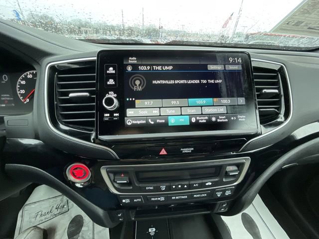 Used 2025 Honda Ridgeline Black Edition image 10