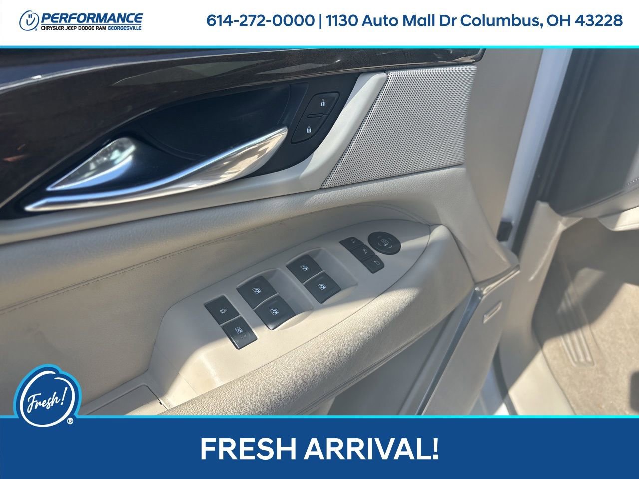 Used 2020 Cadillac Escalade Premium Luxury image 18