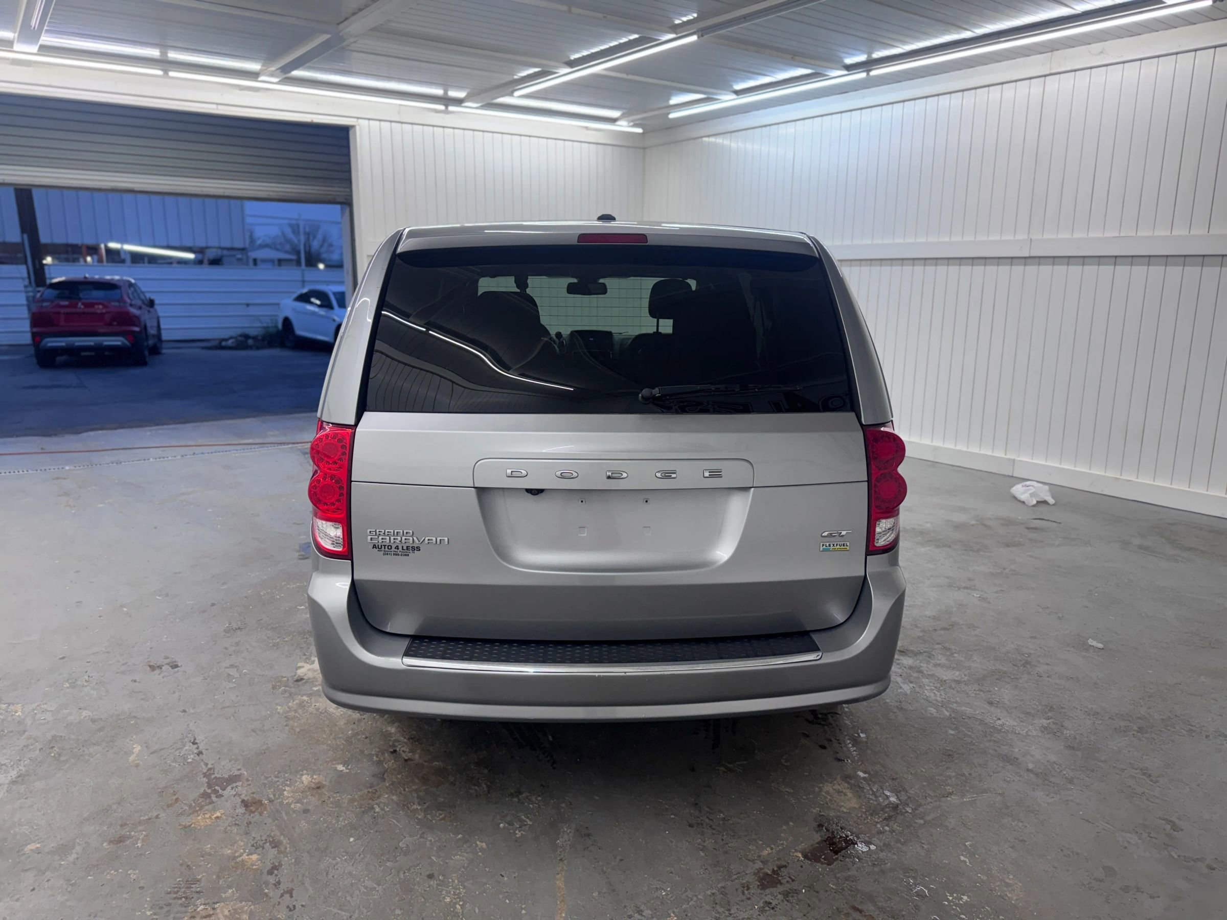 Used 2019 Dodge Grand Caravan GT image 6