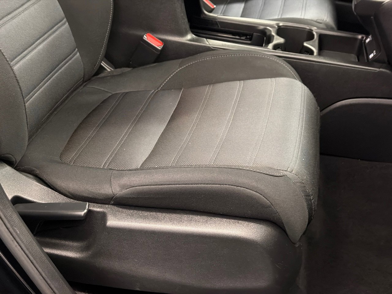 Used 2021 Honda CR-V EX image 11