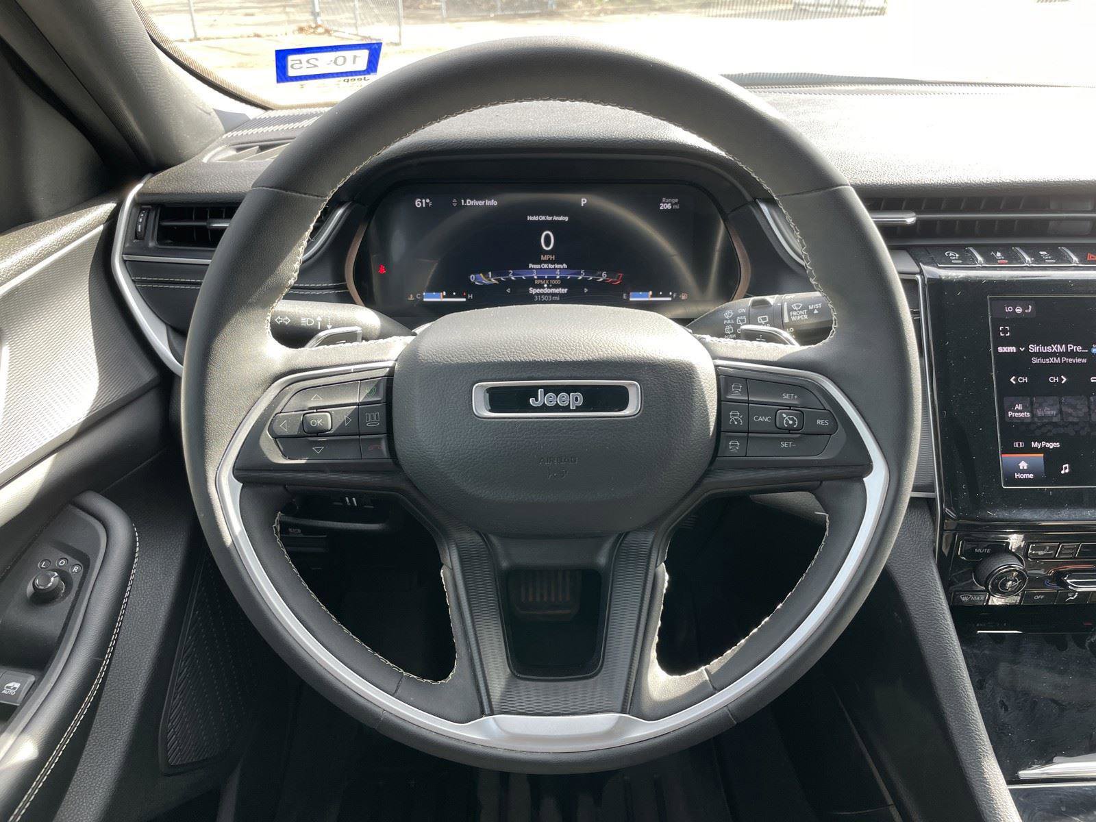 Used 2024 Jeep Grand Cherokee L Altitude image 13