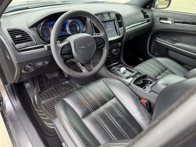 Used 2022 Chrysler 300 S image 11