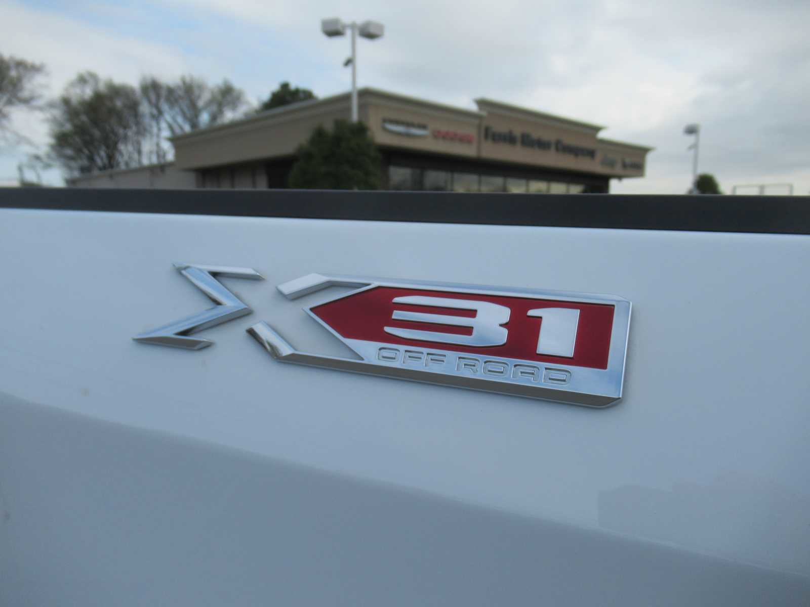 Used 2024 GMC Sierra 1500 Elevation w/ Preferred Package image 10