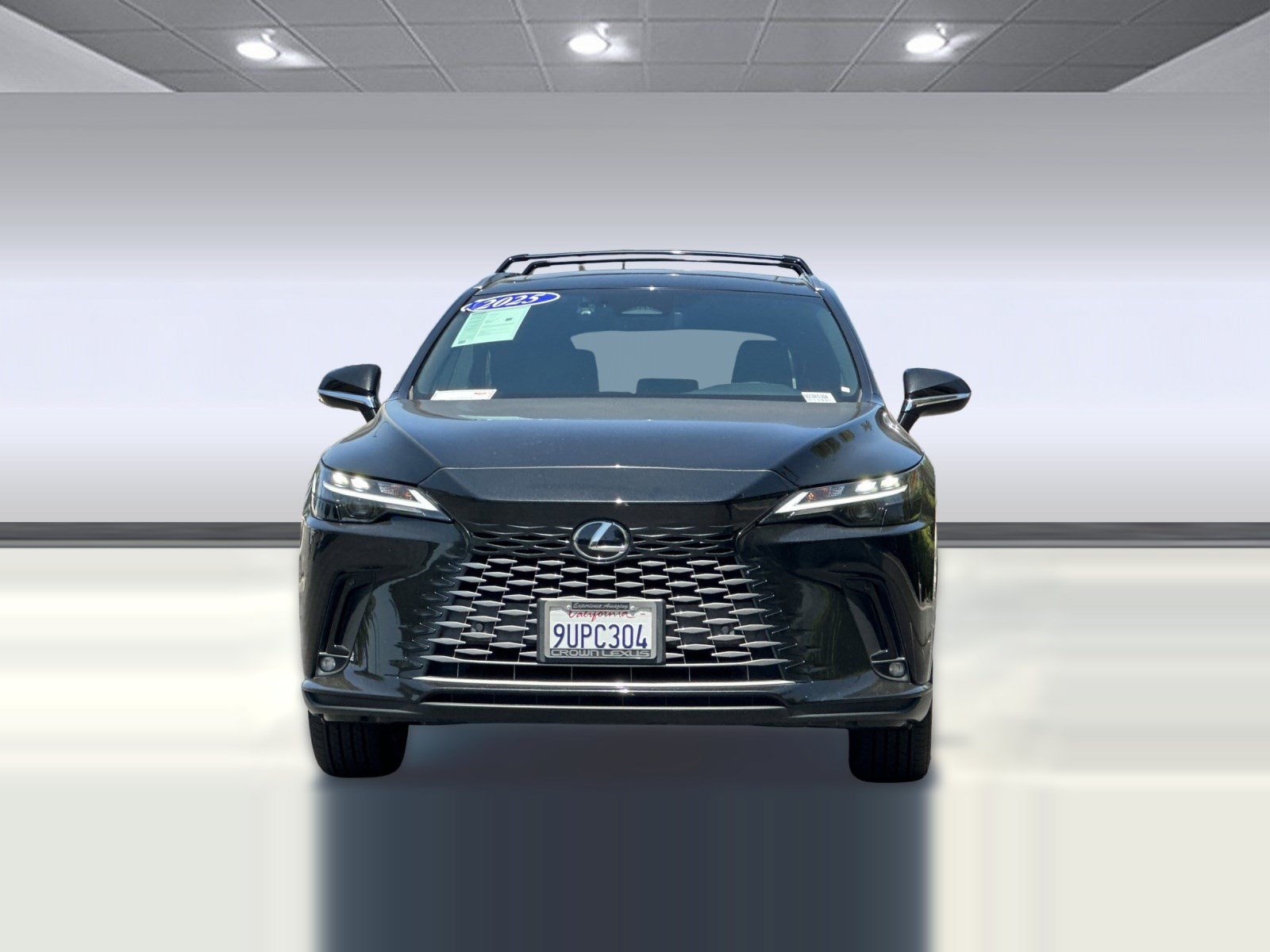 Certified 2025 Lexus RX 350 FWD w/ Accessory Package image 5