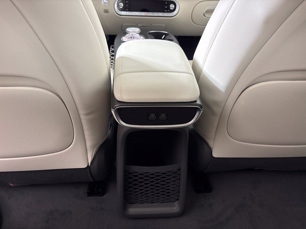 New 2027 Genesis GV60 RWD image 24
