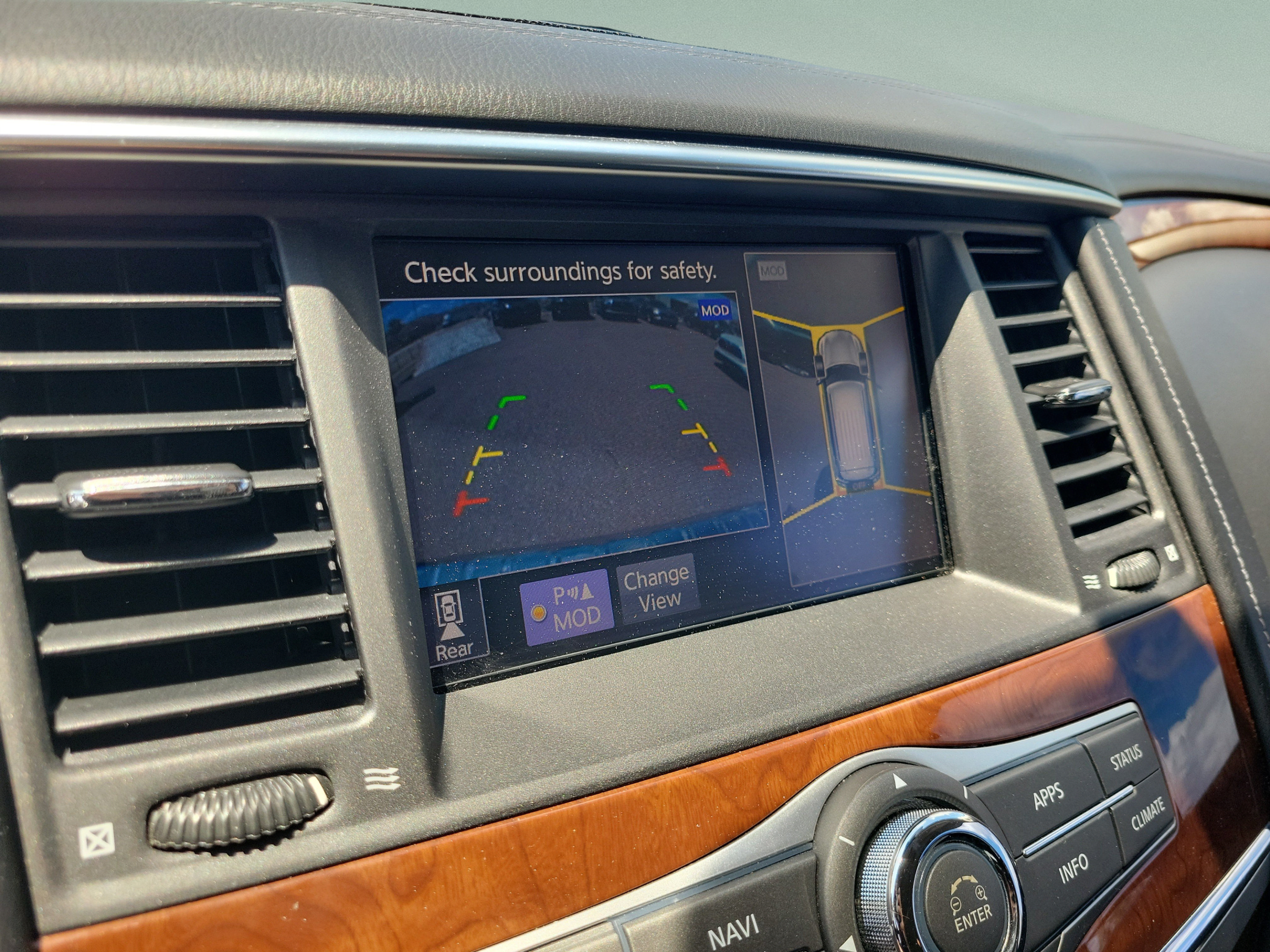 Used 2019 INFINITI QX80 Luxe RWD image 15