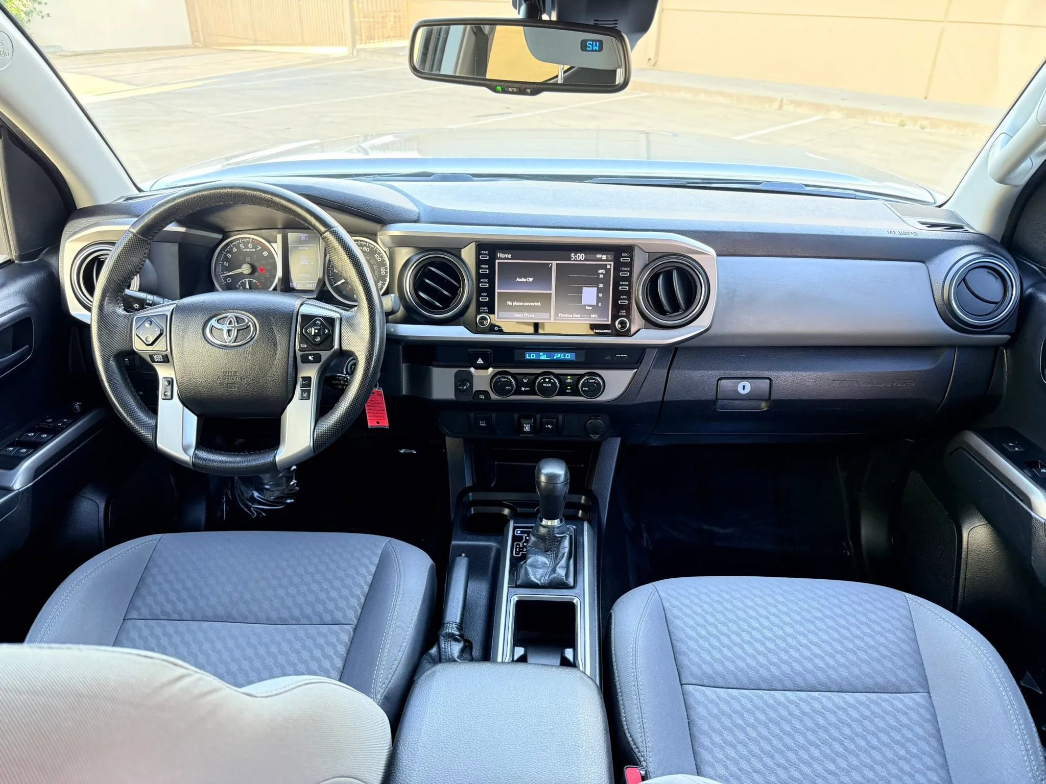 Used 2021 Toyota Tacoma SR5 image 20