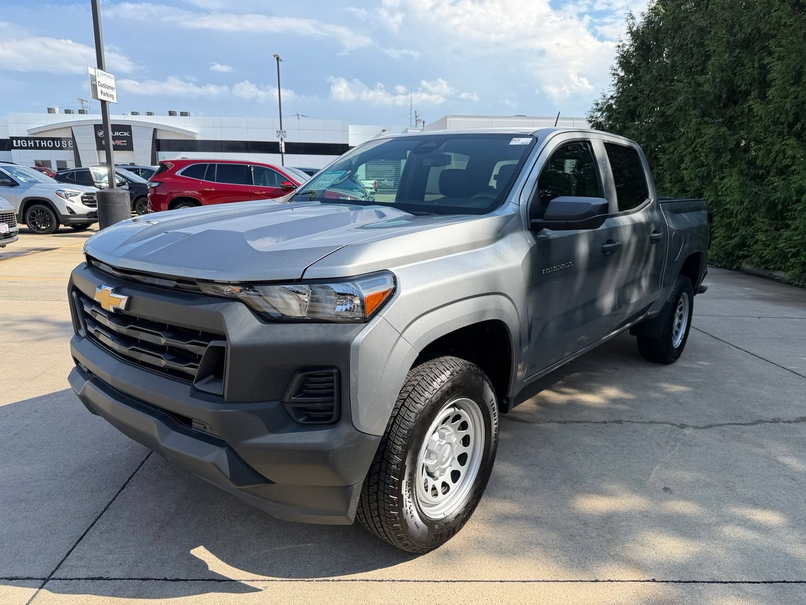 Used 2023 Chevrolet Colorado W/T w/ WT Convenience Package II AWD/4WD image 10