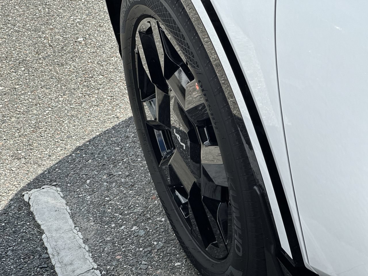 New 2027 Kia Telluride SX w/ Towing Package FWD image 23