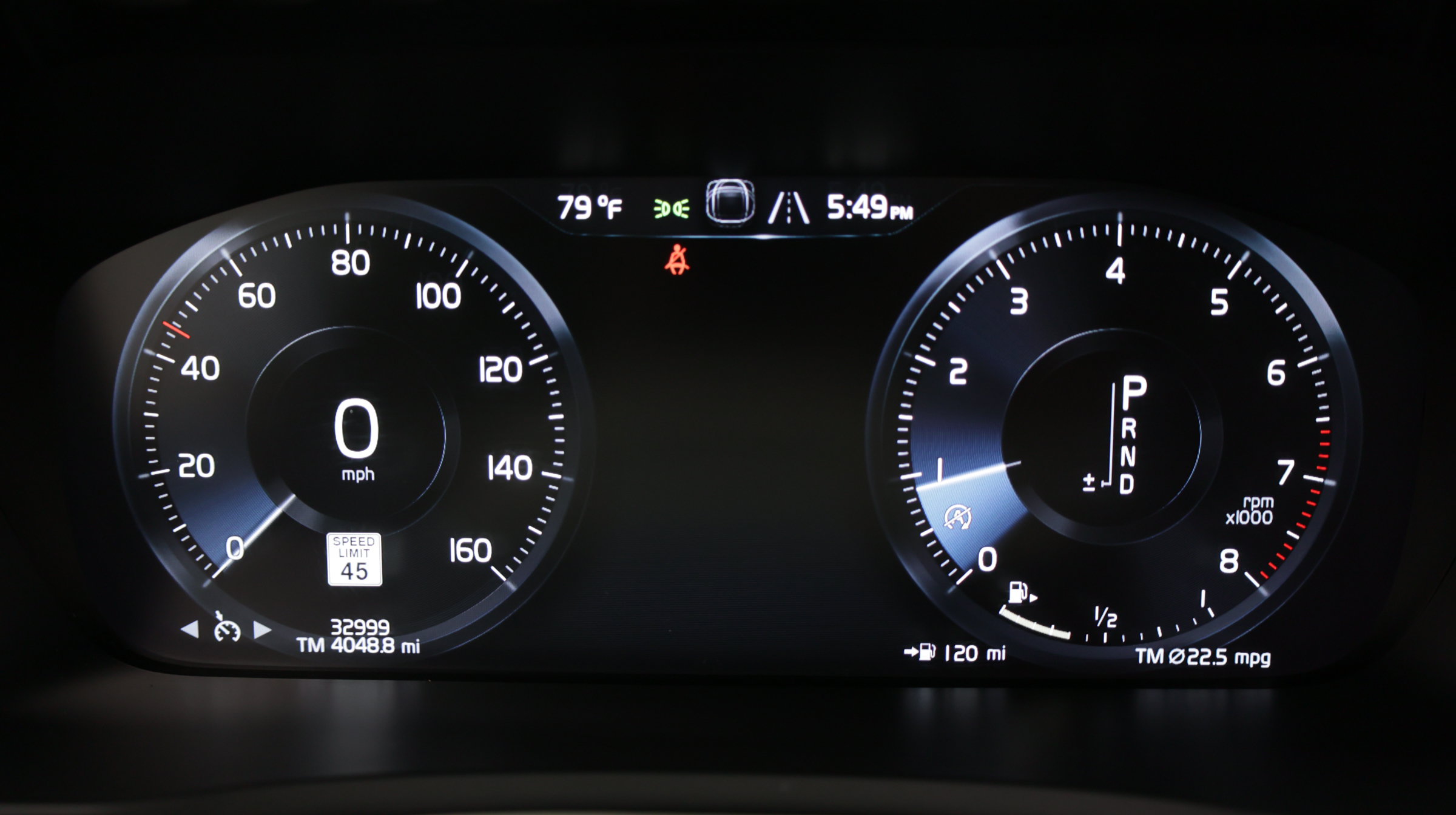 Used 2016 Volvo XC90 T6 Momentum w/ Momentum Plus Package AWD/4WD image 22