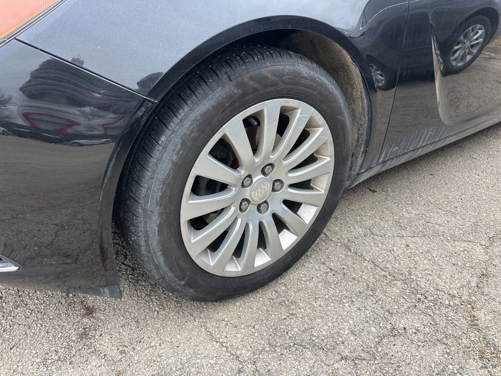 Used 2013 Buick Regal Premium image 15