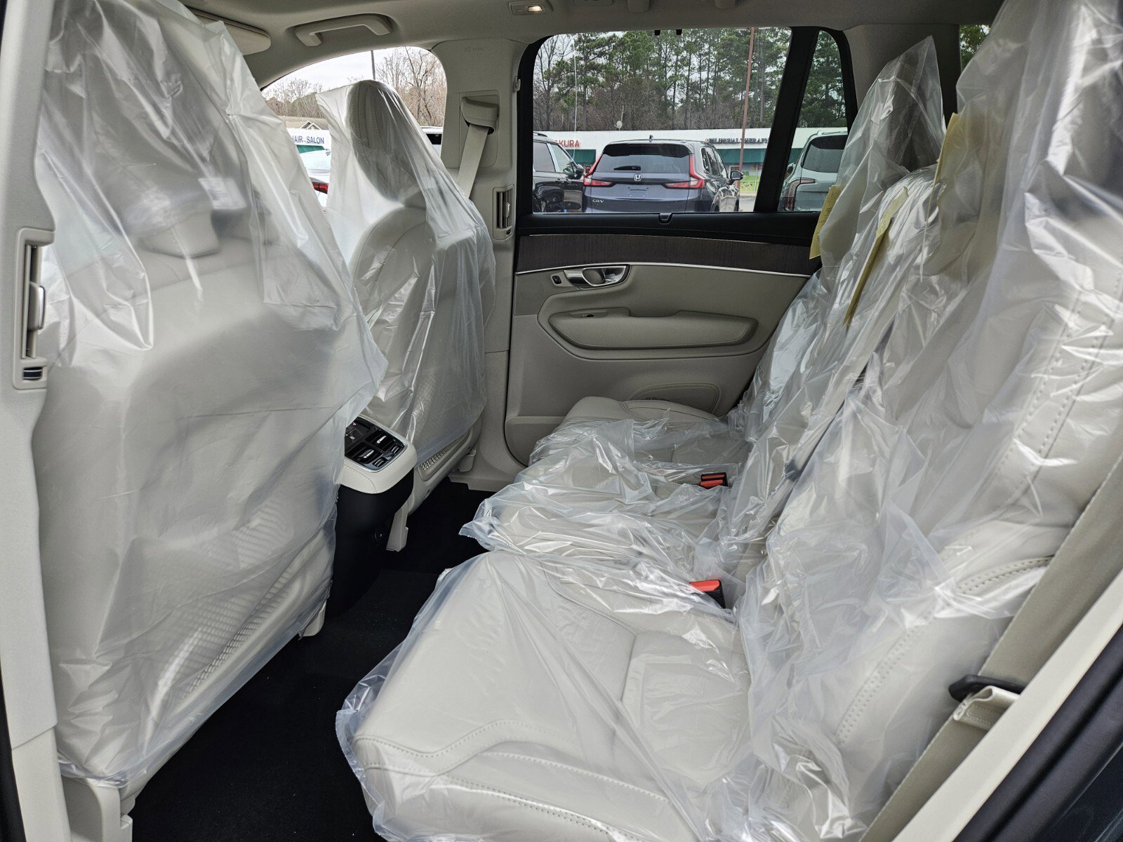 New 2026 Volvo XC90 B6 Ultra w/ Protection Package AWD/4WD image 10