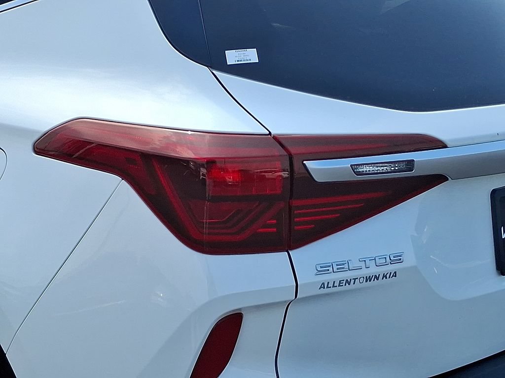 Certified 2023 Kia Seltos S FWD image 8