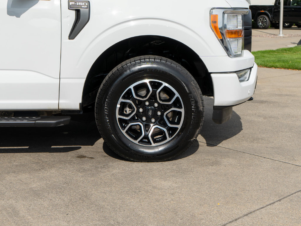 Used 2022 Ford F150 XLT w/ Equipment Group 301A Mid AWD/4WD image 38