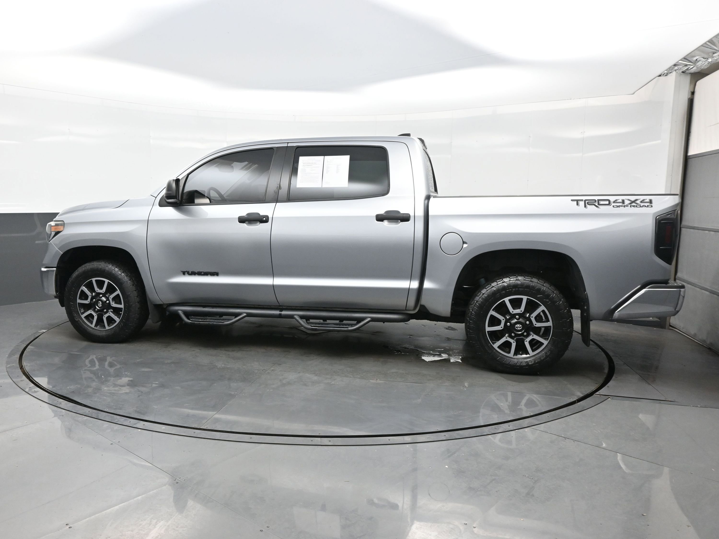 Used 2021 Toyota Tundra SR5 image 3