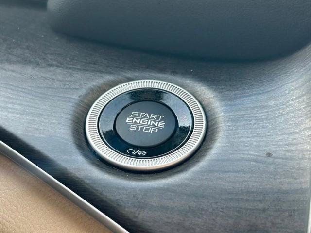 Certified 2022 Jeep Grand Cherokee L Limited RWD image 52