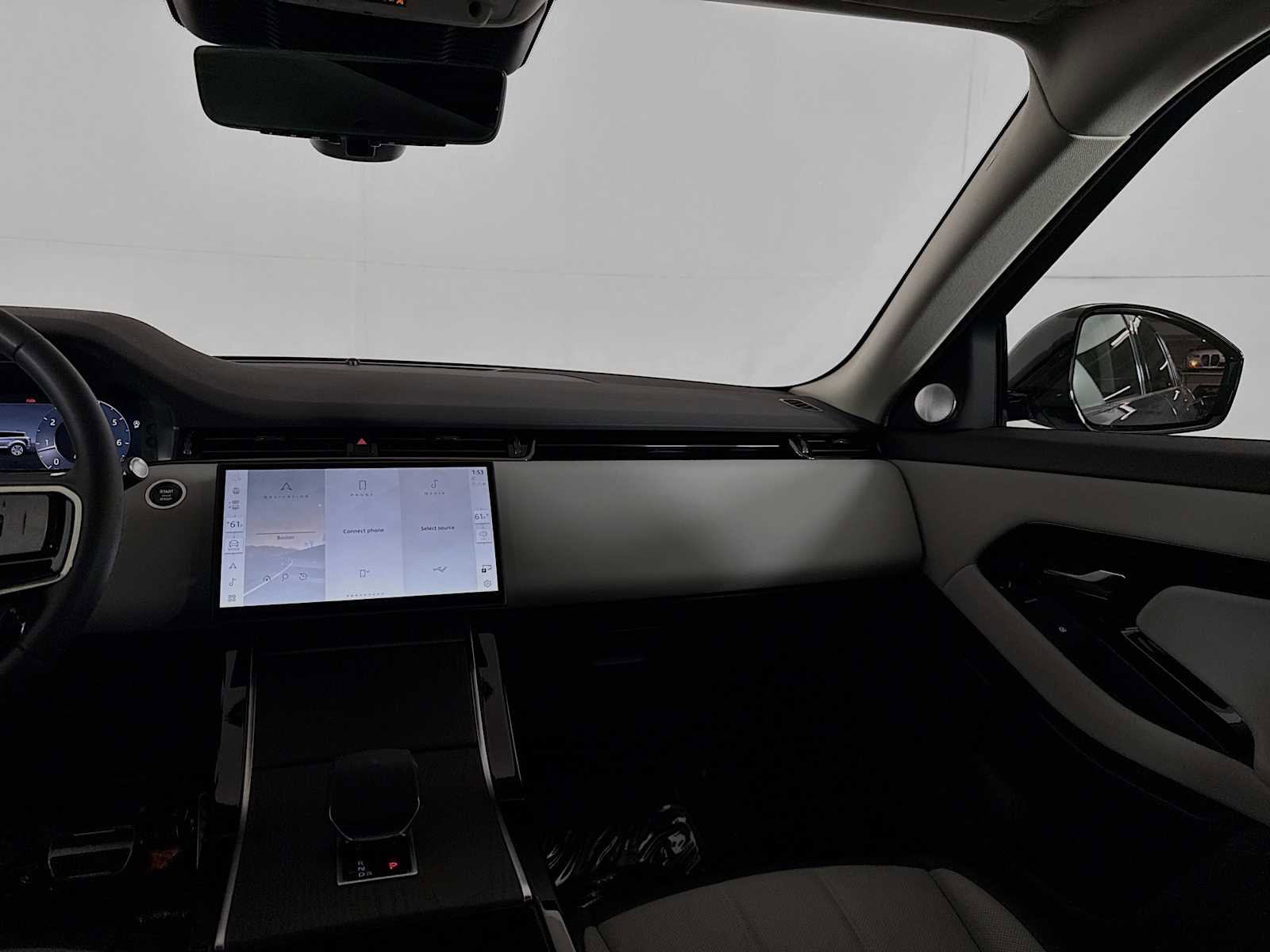 Used 2025 Land Rover Range Rover Evoque Dynamic SE AWD/4WD image 31