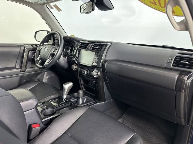 Certified 2024 Toyota 4Runner TRD Off-Road Premium w/ Moonroof Package AWD/4WD image 25