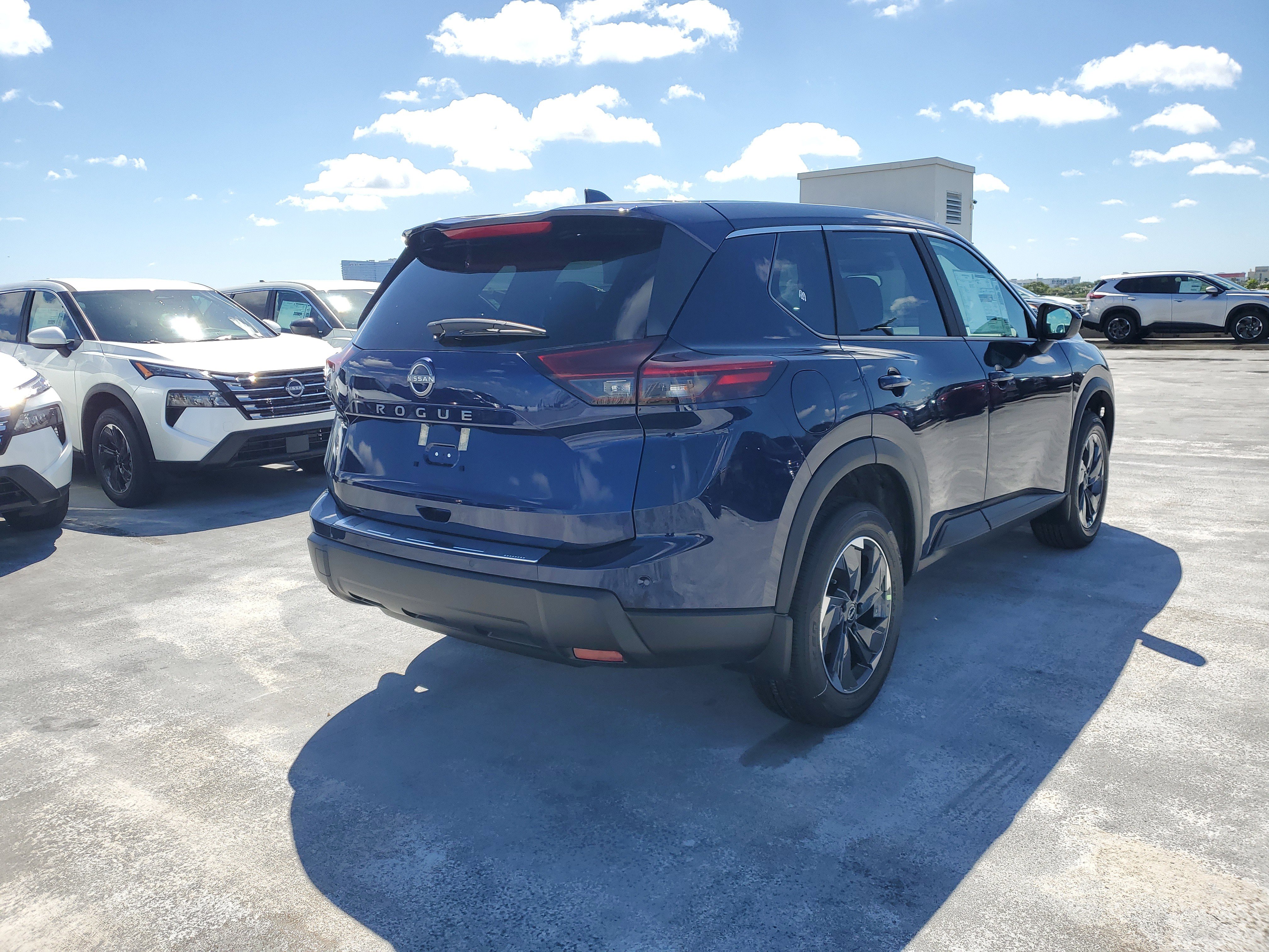 New 2026 Nissan Rogue SV image 4