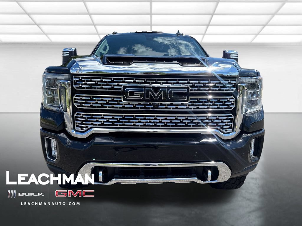 Used 2021 GMC Sierra 2500 Denali w/ Denali Black Diamond Edition AWD/4WD image 8