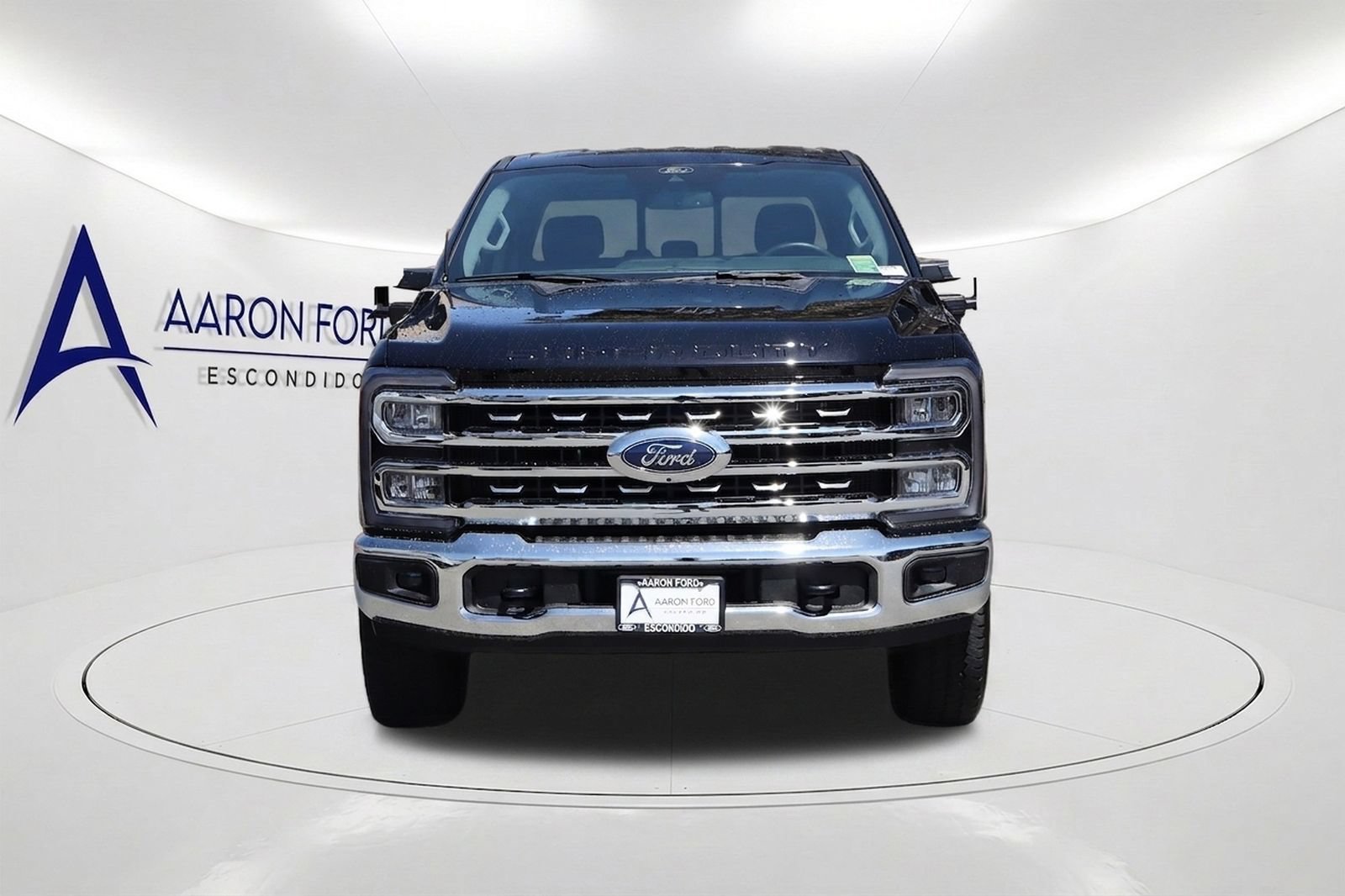Used 2024 Ford F250 Lariat w/ FX4 Off-Road Package AWD/4WD image 2