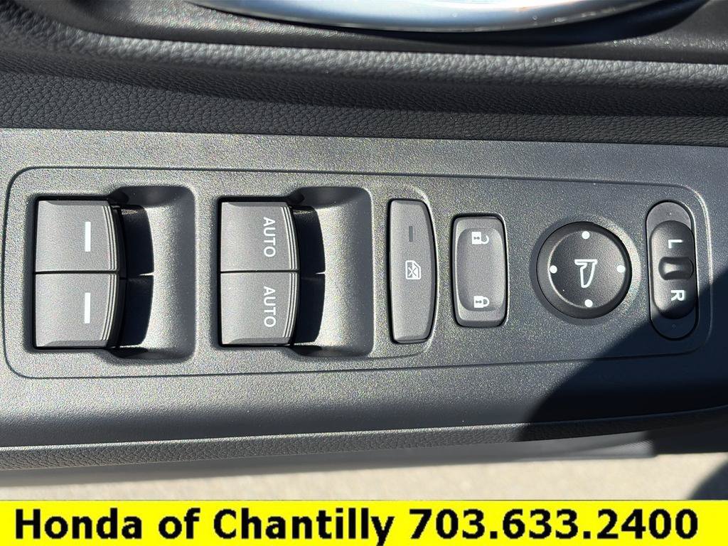 Used 2026 Honda CR-V TrailSport image 23