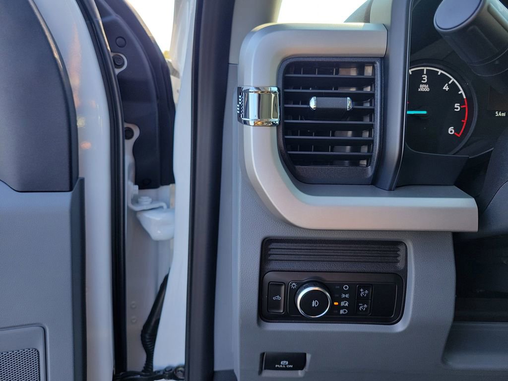 New 2026 Ford F350 XL w/ XL Chrome Package image 22