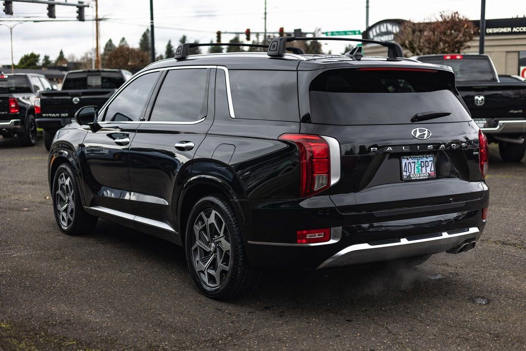 Used 2021 Hyundai Palisade Calligraphy w/ Cargo Package image 12