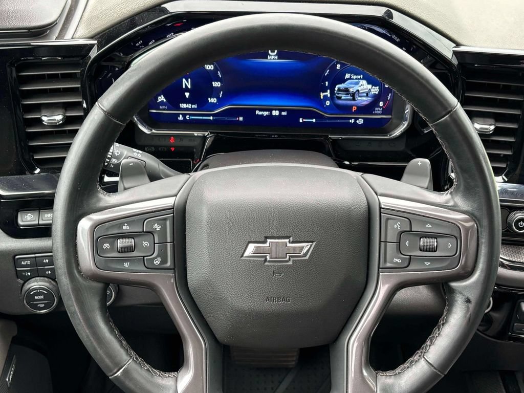 Used 2025 Chevrolet Silverado 1500 ZR2 w/ Technology Package AWD/4WD image 32