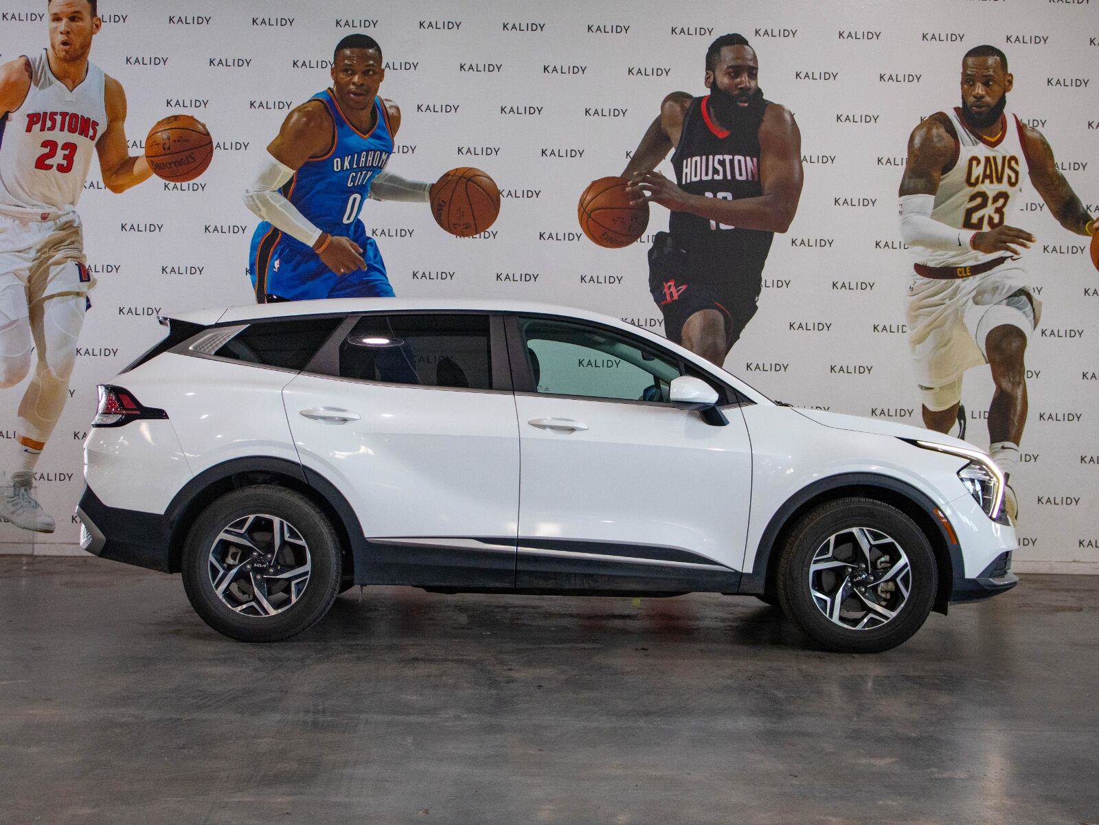 Used 2023 Kia Sportage LX FWD image 17