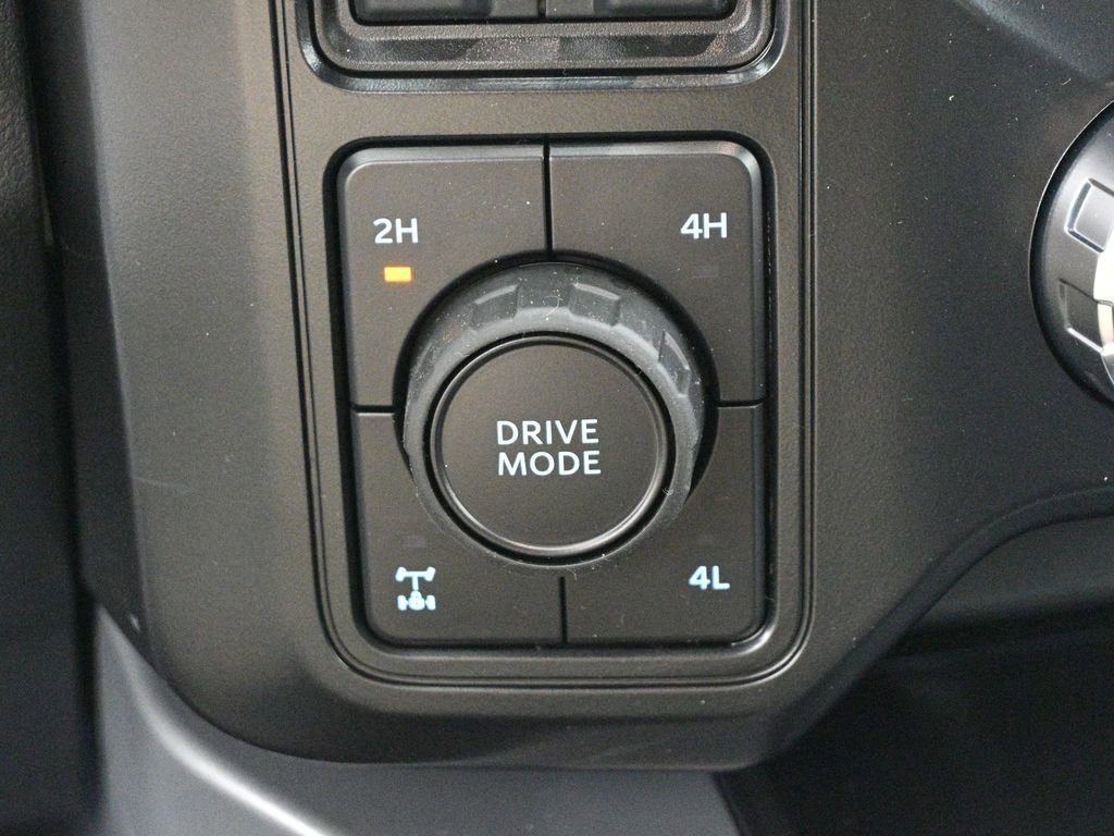 New 2026 Ford F250 Lariat w/ Black Appearance Package image 20