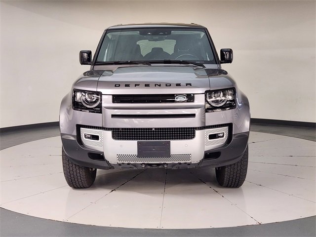 Used 2021 Land Rover Defender 110 image 9