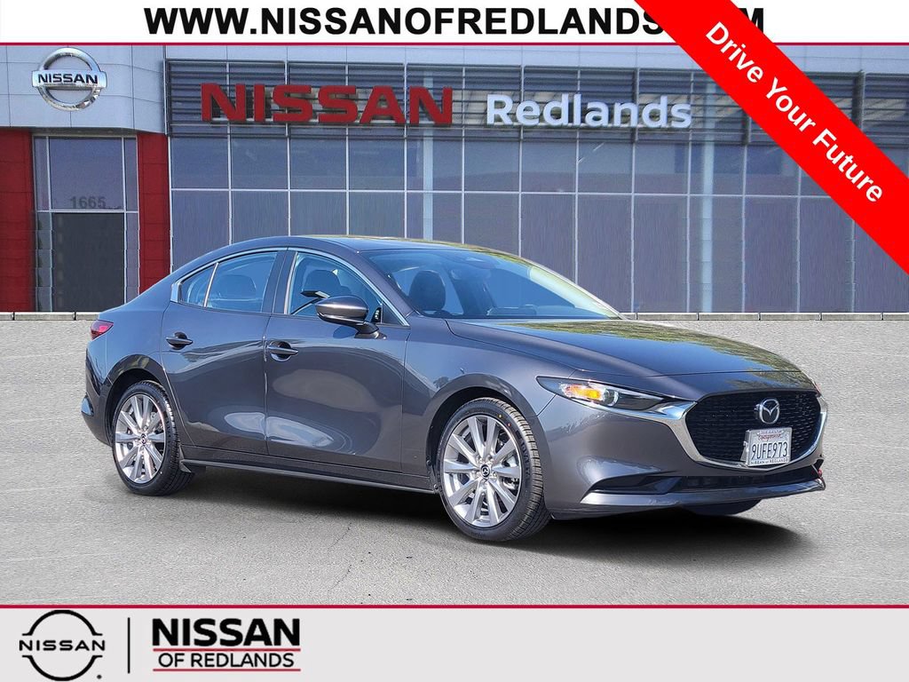 Used 2025 MAZDA MAZDA3 s FWD image 1