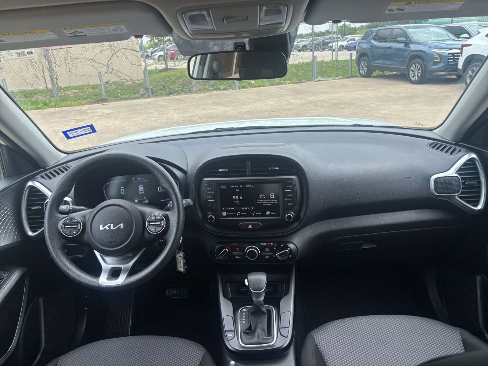 Used 2025 Kia Soul LX w/ LX Technology Package FWD image 31