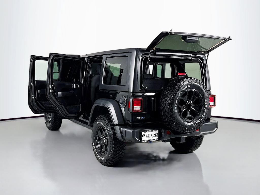 Used 2023 Jeep Wrangler Unlimited w/ Cold Weather Group image 25