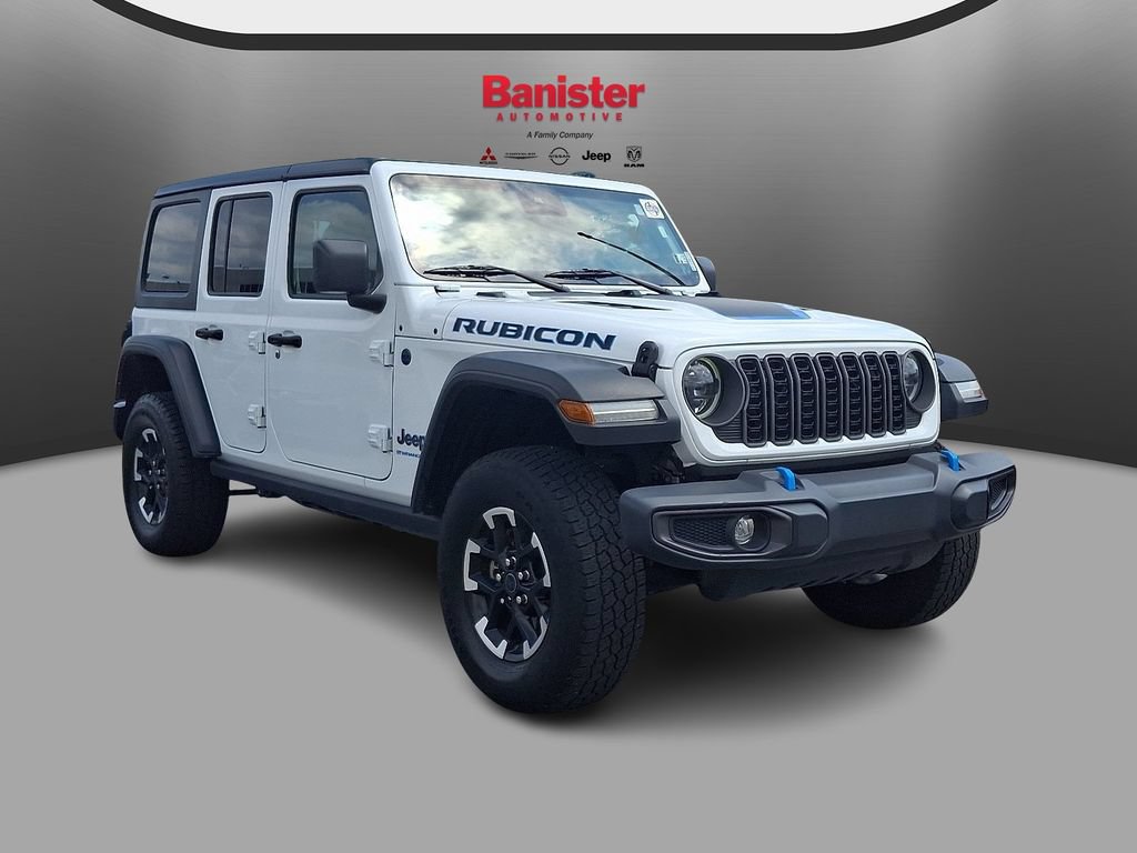 Used 2024 Jeep Wrangler Unlimited Rubicon 4xe AWD/4WD image 3