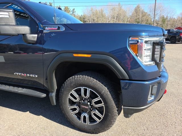 Used 2021 GMC Sierra 2500 AT4 w/ AT4 Premium Plus Package image 9