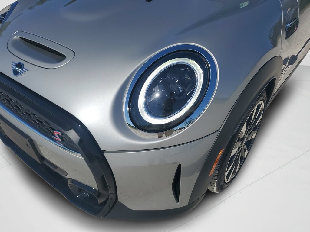 Used 2024 MINI Cooper S w/ Signature Upholstery Package FWD image 24