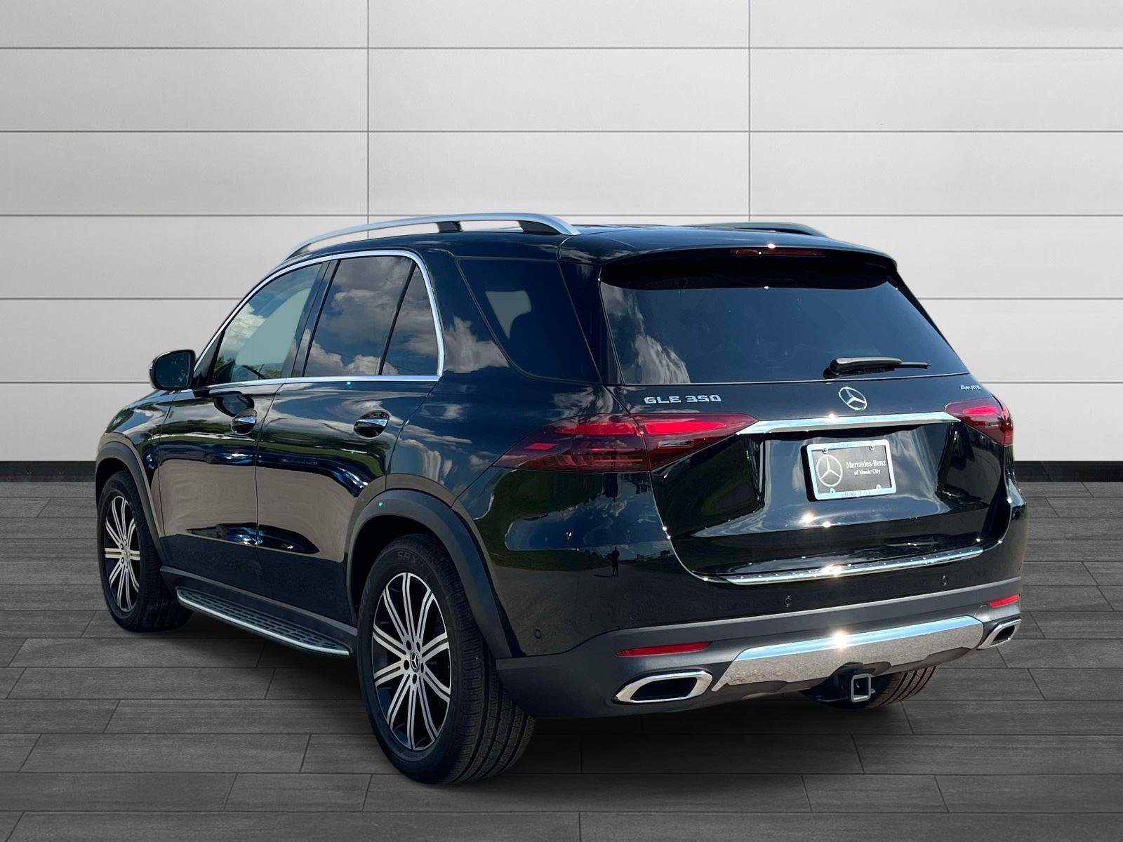 Used 2026 Mercedes-Benz GLE 350 4MATIC image 5