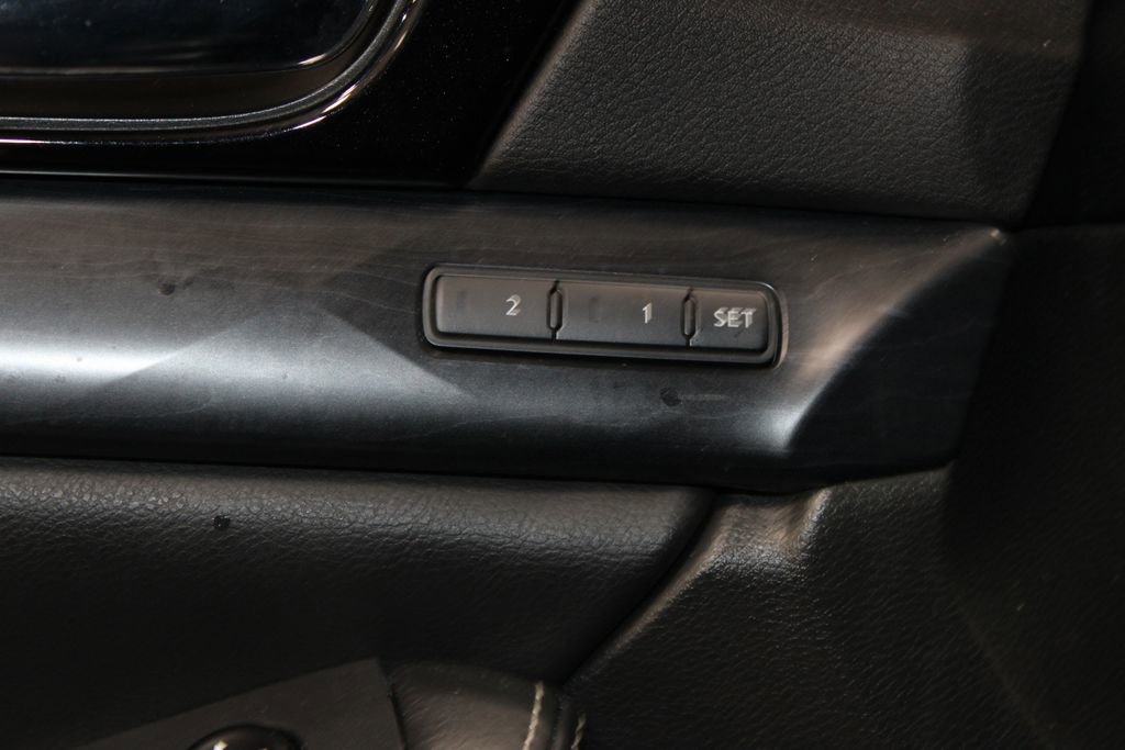 Used 2020 Nissan Maxima Platinum w/ Sport Mat Group FWD image 25