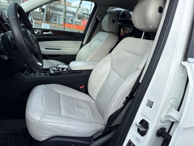 Used 2016 Mercedes-Benz GLE 400 4MATIC image 15