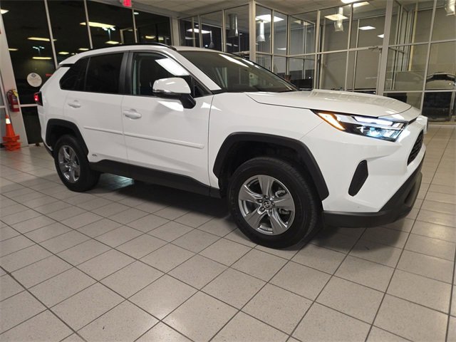 Used 2024 Toyota RAV4 LE image 2