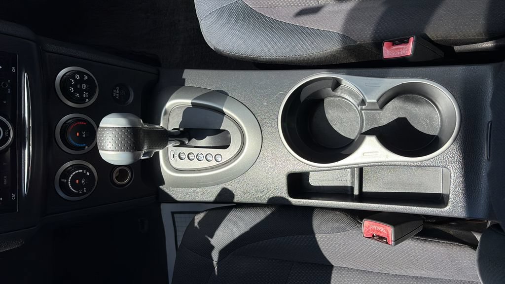 Used 2011 Nissan Rogue S AWD/4WD image 16