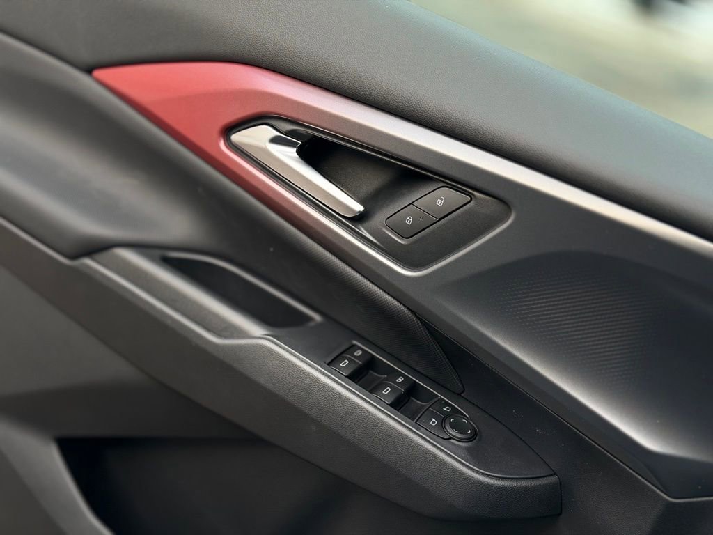 New 2026 Chevrolet Equinox EV RS image 19