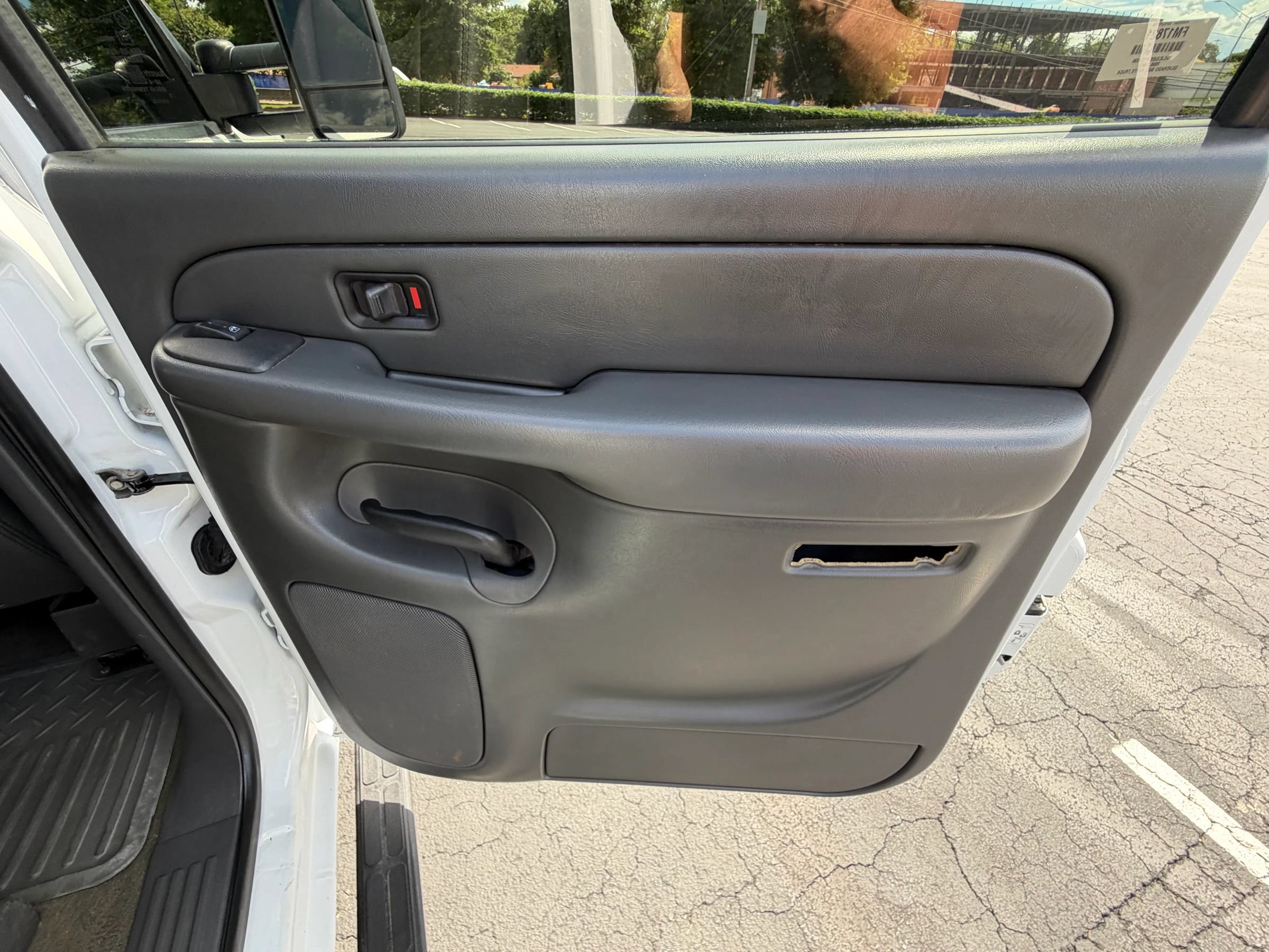Used 2006 Chevrolet Silverado 3500 2WD Crew Cab image 20
