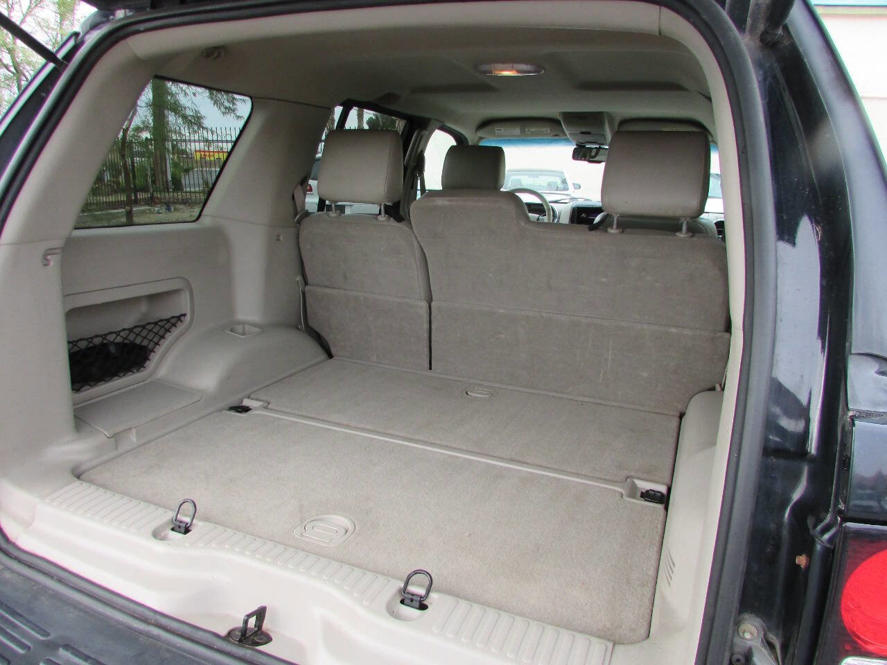 Used 2006 Ford Explorer XLT AWD/4WD image 29