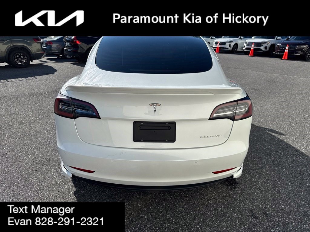 Used 2022 Tesla Model 3 Long Range AWD/4WD image 6